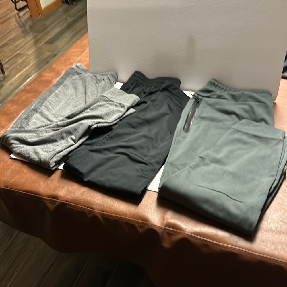 Set of 3 Men’s XL sweatpants Jockey, big, and Members Mark